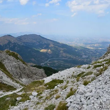 Gran Sasso * Isola del Gran Sasso dʼItalia